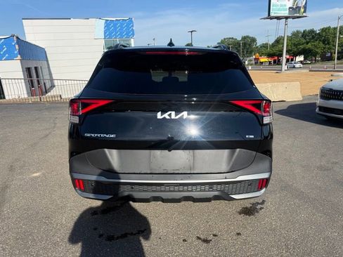 Used 2024 Kia Sportage X-Line w/ X-Line Premium Package AWD/4WD image 6