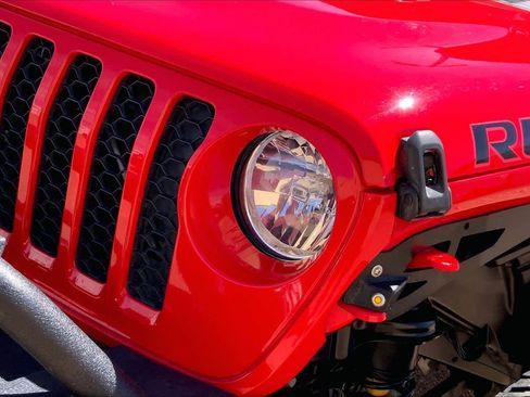 Used 2020 Jeep Gladiator Sport w/ Quick Order Package 24S AWD/4WD image 28
