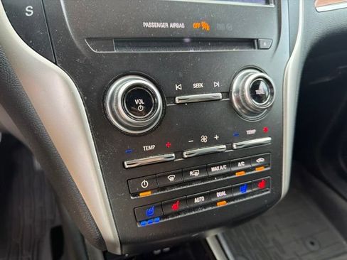 Used 2018 Lincoln MKC Reserve AWD/4WD image 28
