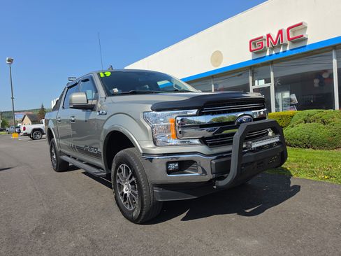 Used 2019 Ford F150 Lariat w/ Trailer Tow Package AWD/4WD image 1