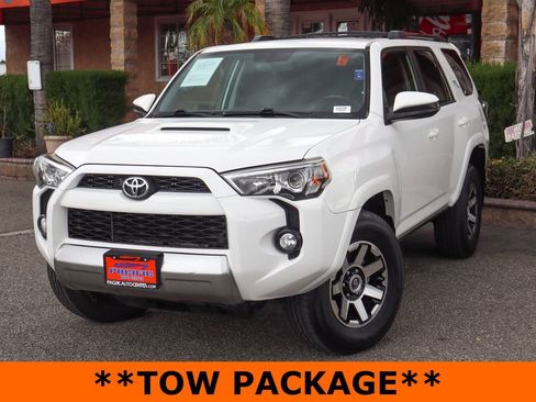 Used 2019 Toyota 4Runner TRD Off-Road AWD/4WD image 4