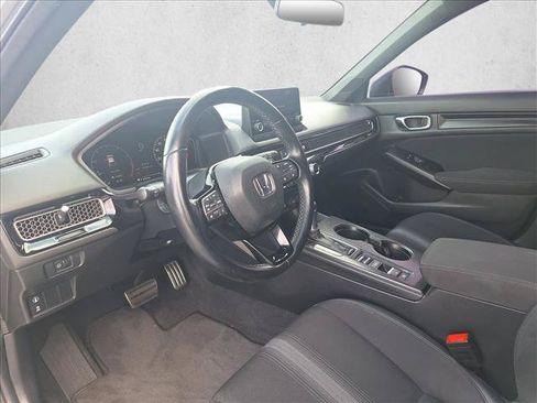 Used 2022 Honda Civic Sport image 9