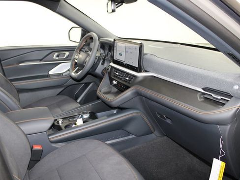 New 2026 Ford Explorer Tremor AWD/4WD image 30