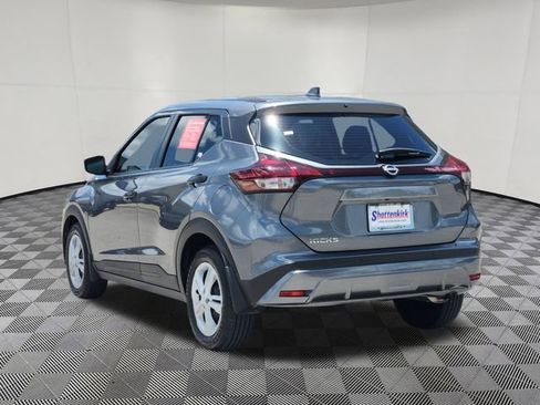 Used 2025 Nissan Kicks Play S FWD image 3