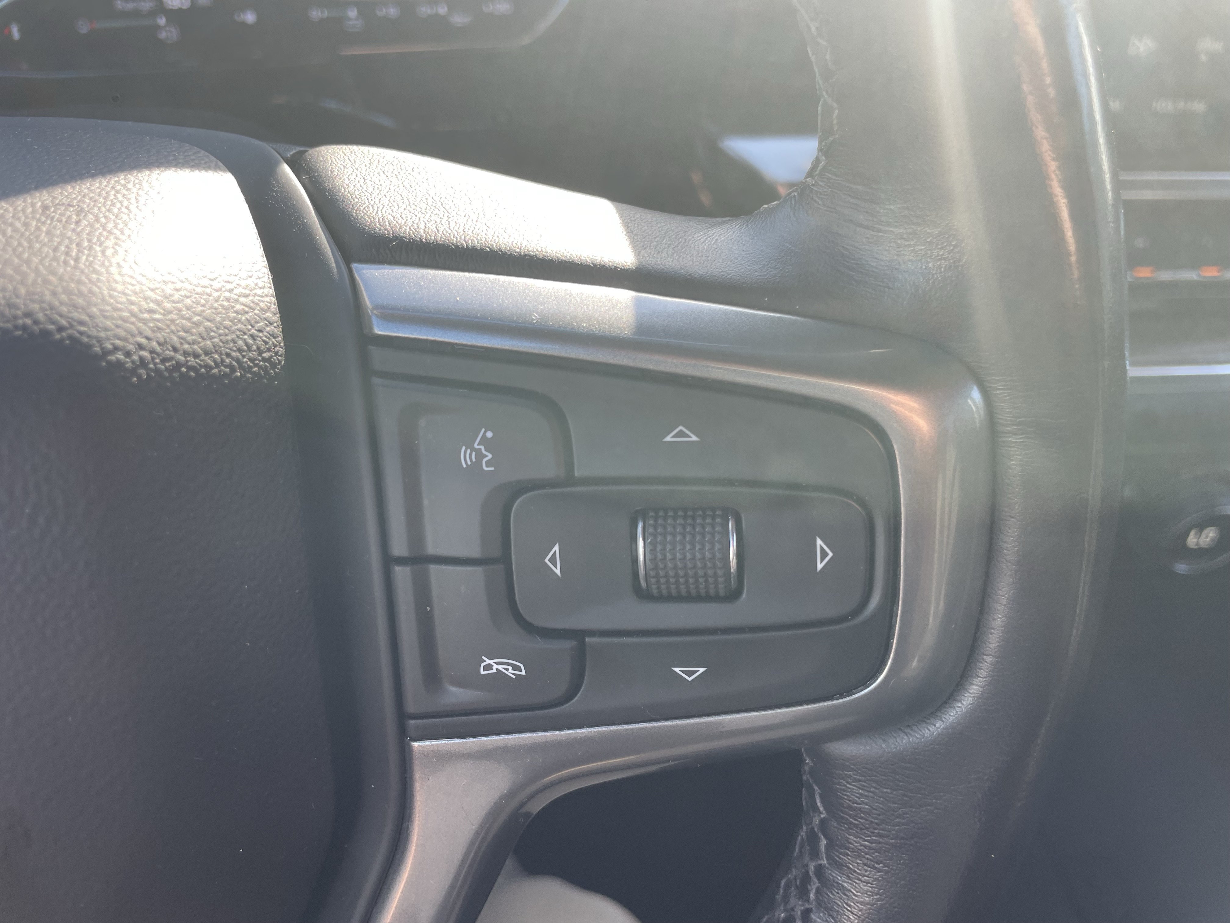 Used 2023 Chevrolet Silverado 1500 LT Trail Boss w/ Protection Package AWD/4WD image 17