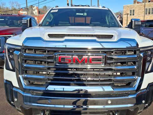 New 2026 GMC Sierra 2500 SLT w/ SLT Premium Package AWD/4WD image 2
