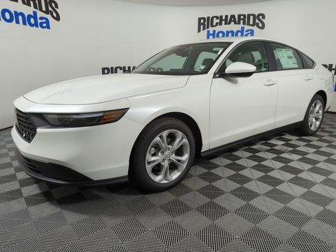 New 2025 Honda Accord LX image 1