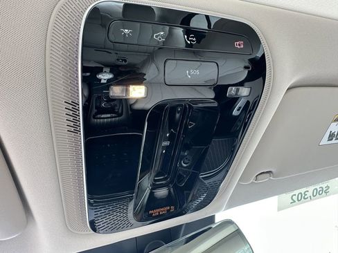 Certified 2025 Mercedes-Benz E 350 Sedan image 33