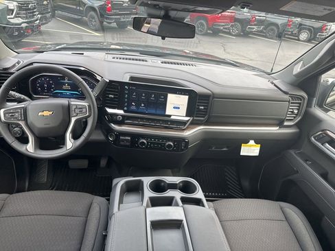 New 2026 Chevrolet Silverado 1500 LT image 28