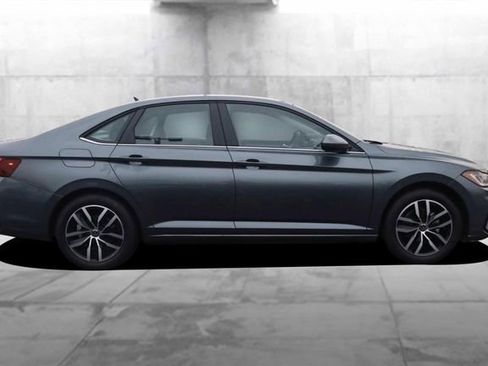 New 2026 Volkswagen Jetta SE image 5
