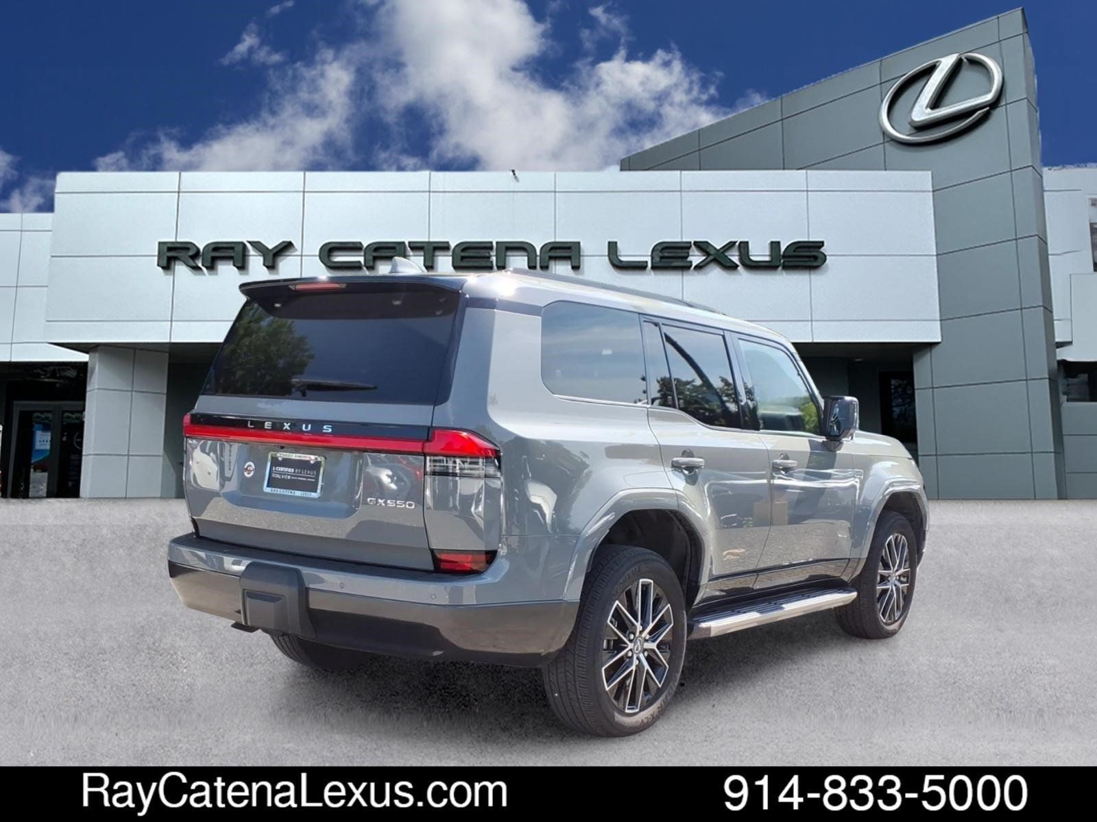 Certified 2025 Lexus GX 550 w/ Cold Area Package AWD/4WD image 4