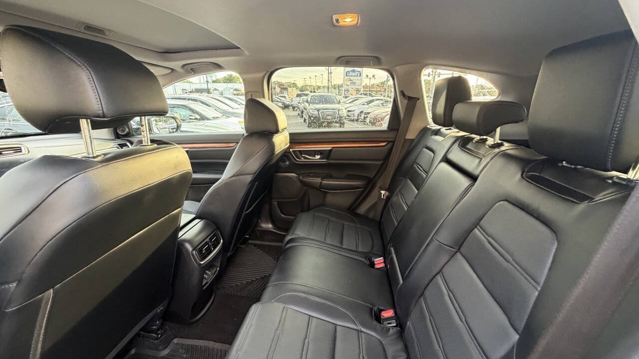 Used 2018 Honda CR-V Touring image 11