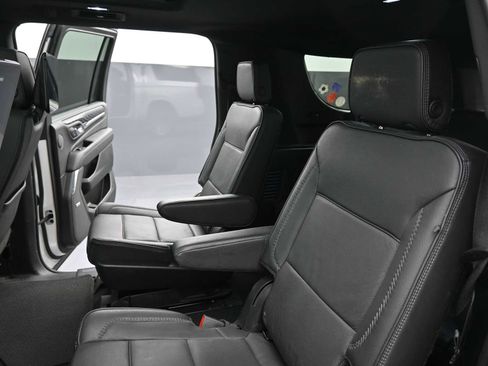Used 2023 GMC Yukon XL Denali w/ Denali Reserve Package image 24