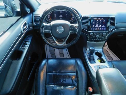 Used 2019 Jeep Grand Cherokee Limited w/ Luxury Group II image 25