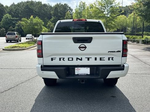 Certified 2024 Nissan Frontier PRO-4X w/ Technology Package AWD/4WD image 8