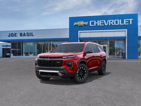 New 2026 Chevrolet Traverse Z71 AWD/4WD image 8