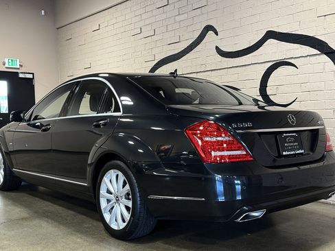 Used 2012 Mercedes-Benz S 550 4MATIC image 6