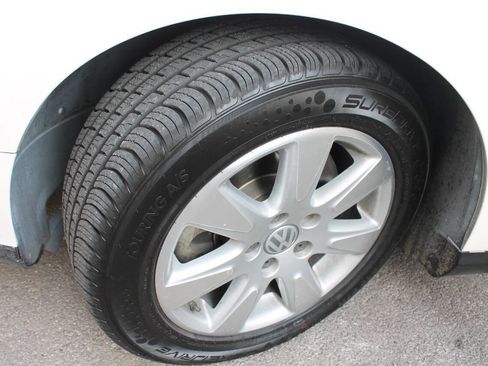 Used 2006 Volkswagen Passat 2.0T image 12