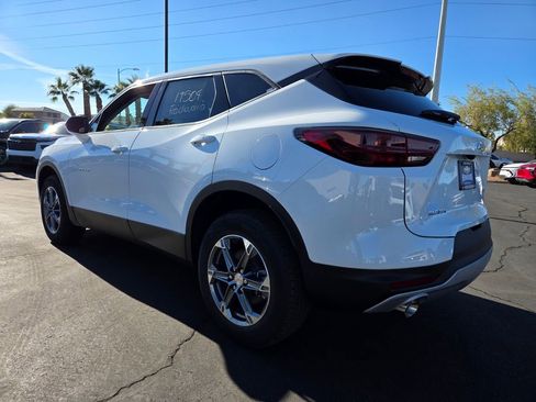 New 2026 Chevrolet Blazer LT image 3