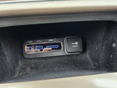 Used 2016 Jeep Grand Cherokee Limited image 11