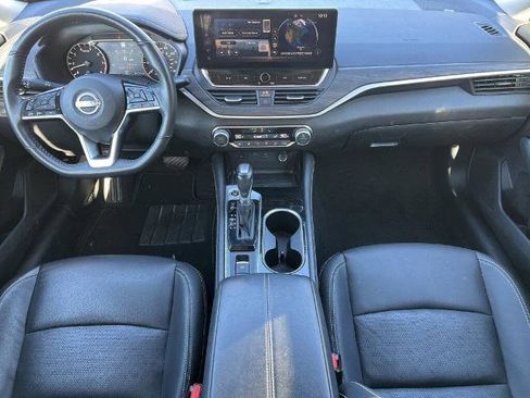 Certified 2025 Nissan Altima 2.5 SL image 2