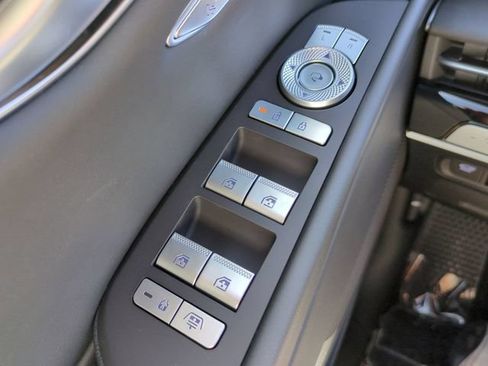 Certified 2025 Genesis G80 2.5T Sport Prestige AWD/4WD image 23