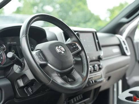 Used 2024 RAM 2500 Big Horn AWD/4WD image 26