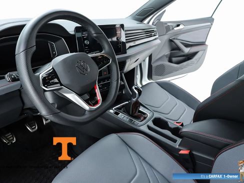 Used 2025 Volkswagen Jetta GLI Autobahn w/ GLI Black Package FWD image 19