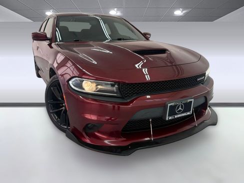 Used 2020 Dodge Charger R/T w/ Navigation & Travel Group image 6