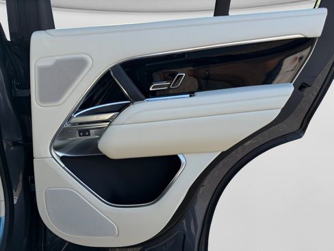 New 2026 Land Rover Range Rover SE AWD/4WD image 21