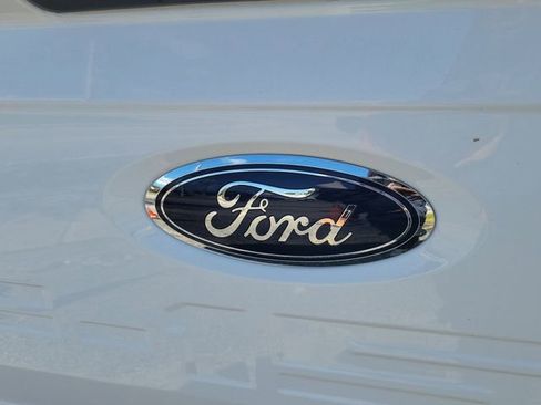 Certified 2023 Ford F150 XL w/ Trailer Tow Package RWD image 5