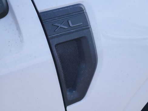 New 2026 Ford Maverick XL image 12