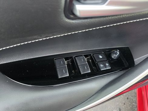 Certified 2025 Toyota Corolla XSE image 17