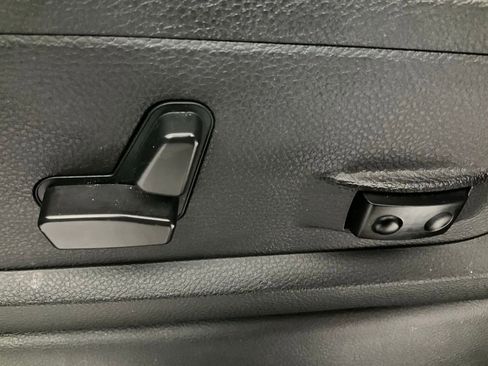 Used 2022 RAM 2500 Limited image 23