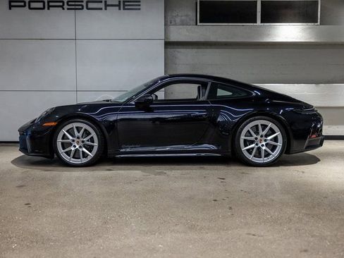 Certified 2025 Porsche 911 Carrera GTS image 2