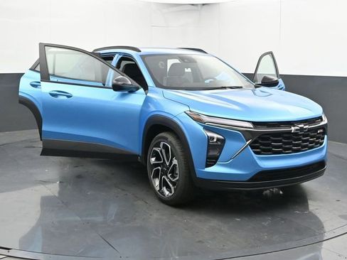 New 2026 Chevrolet Trax RS w/ Driver Confidence Package image 49