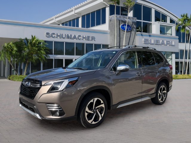 Used 2024 Subaru Forester Touring AWD/4WD image 3
