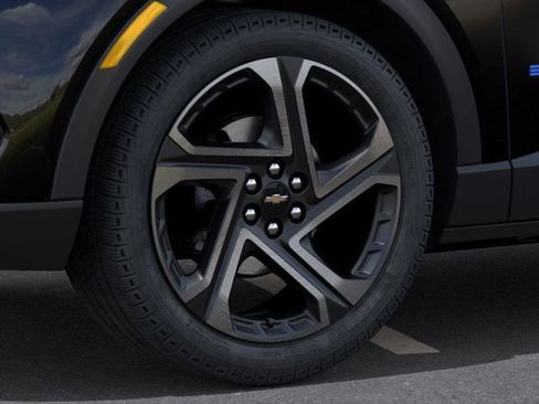 New 2026 Chevrolet Equinox EV LT image 9