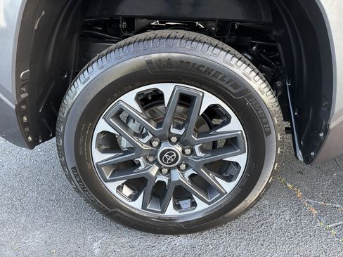 Used 2023 Toyota Tundra Limited w/ Power Package RWD image 15