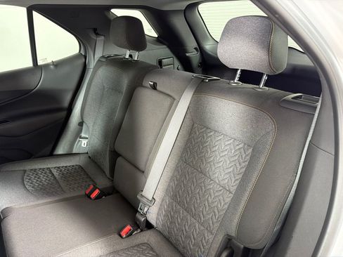 Used 2022 Chevrolet Equinox LT FWD image 19