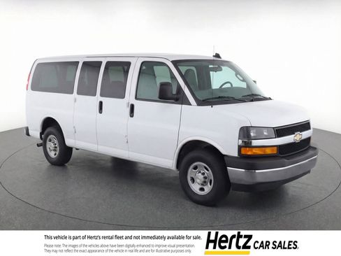 Used 2025 Chevrolet Express 3500 LT w/ LT Preferred Equipment Group image 1