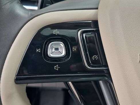 Certified 2022 Lincoln Corsair AWD w/ Premium Package image 20