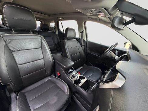 Used 2019 GMC Terrain Denali w/ Advanced Safety Package AWD/4WD image 21