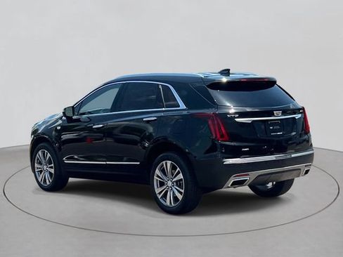 Certified 2024 Cadillac XT5 Premium Luxury AWD/4WD image 3