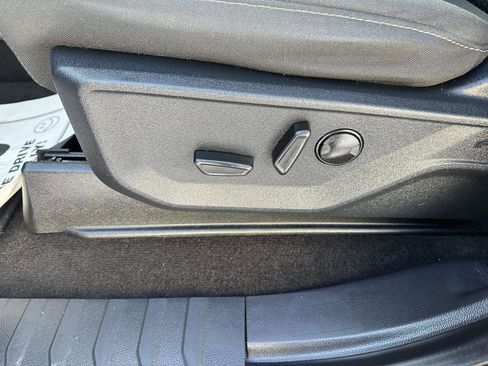 Used 2023 Ford F150 XLT w/ Equipment Group 302A High image 22