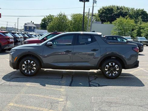 New 2026 Hyundai Santa Cruz SE AWD/4WD image 2