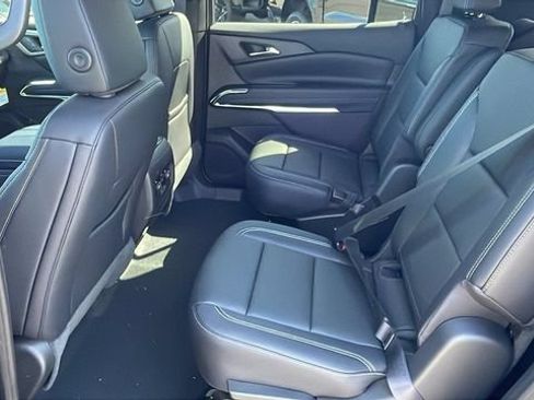 New 2026 Chevrolet Traverse LT w/ LPO, Floor Liner Package FWD image 12
