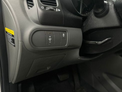 Used 2017 Kia Forte LX image 15