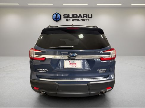 Used 2025 Subaru Ascent Touring w/ Popular Package #1 AWD/4WD image 4