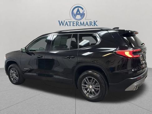 Used 2025 GMC Acadia Elevation FWD image 3